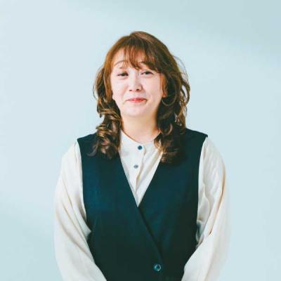 スタッフ：UEMURA